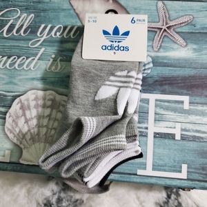 Adidas unisex 6 pair socks size 5-10